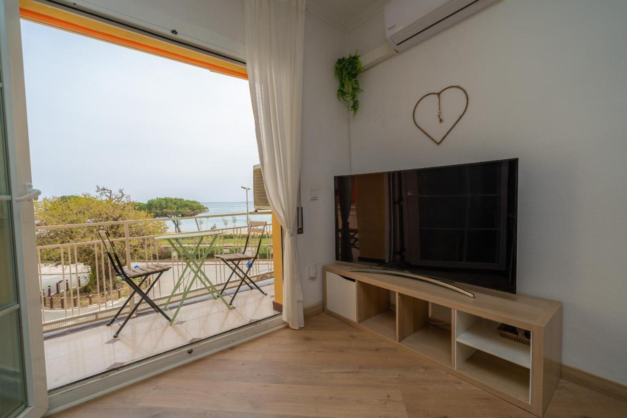 Homeholidaysrentals Eiffel - Costa Barcelona Pineda de Mar Exterior photo